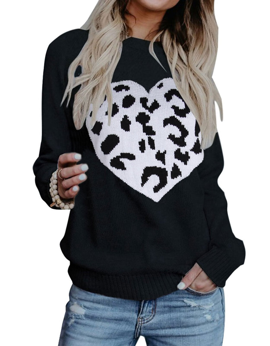 Heart Graphics Leopard Printed Pullover Sweaters