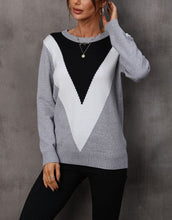 Load image into Gallery viewer, Stitching Color V -shaped Pattern Pullover，So Cute！
