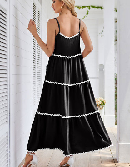 Sleeveless Spaghetti Strap Lace Layered Pocket Dress