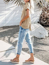 Load image into Gallery viewer, Solid  Basic T-shirt with A Cute Front Pocket
